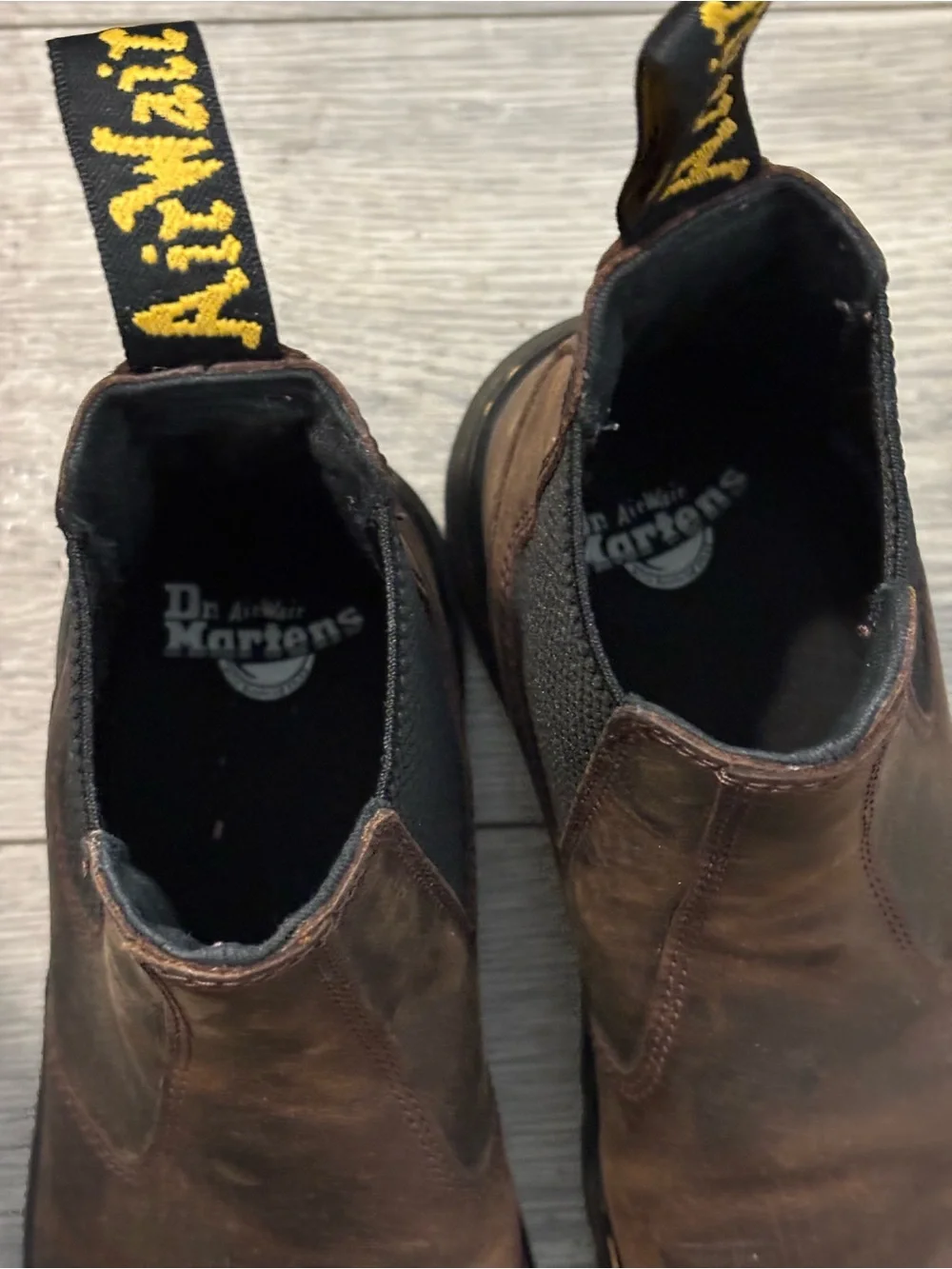 Dr. Martens Men's 7 Women’s 8 Brown Leather Chukka Boots